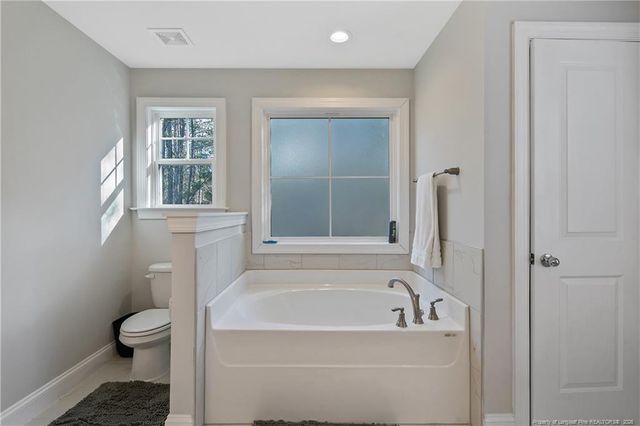 88 Spruce Hollow Circle, Spring Lake, NC 28390