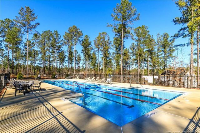 88 Spruce Hollow Circle, Spring Lake, NC 28390