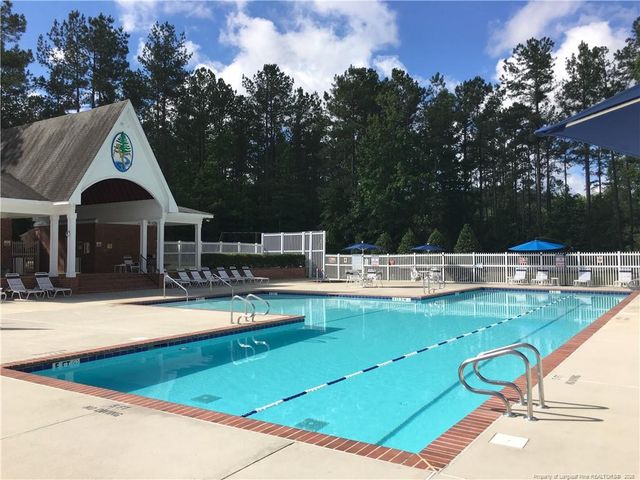 88 Spruce Hollow Circle, Spring Lake, NC 28390