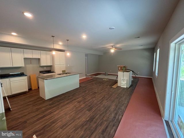 1079 DIANNE DR, Waynesboro, PA 17268
