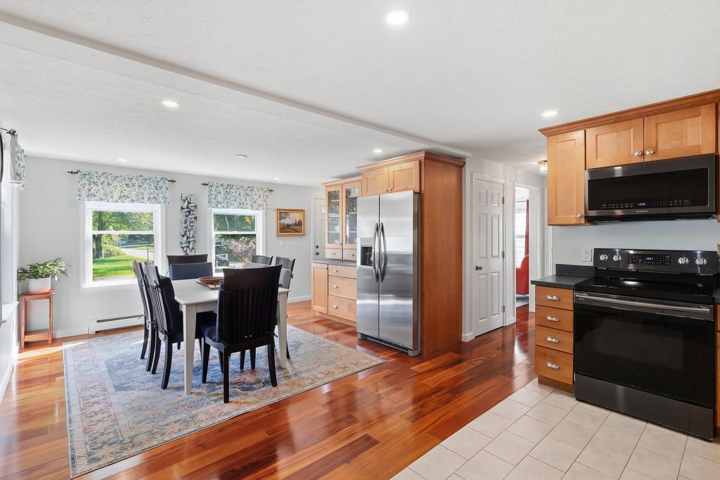 5 Birkdale Circle, Old Orchard Beach, ME 04064 — photo 2