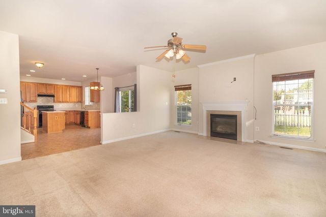 6758 SUTTON OAKS WAY, Gainesville, VA 20155