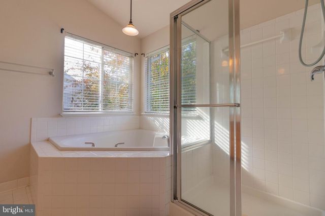 6758 SUTTON OAKS WAY, Gainesville, VA 20155