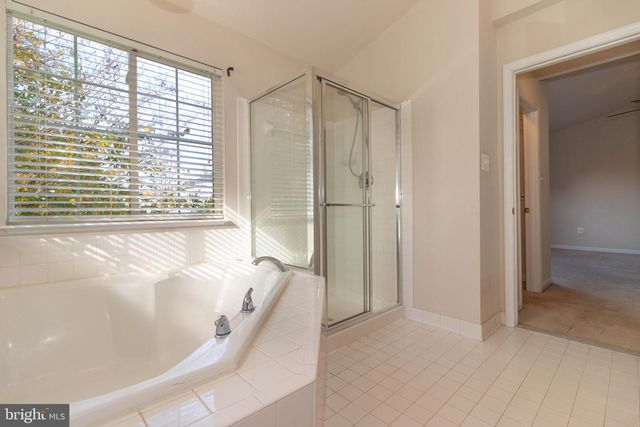 6758 SUTTON OAKS WAY, Gainesville, VA 20155