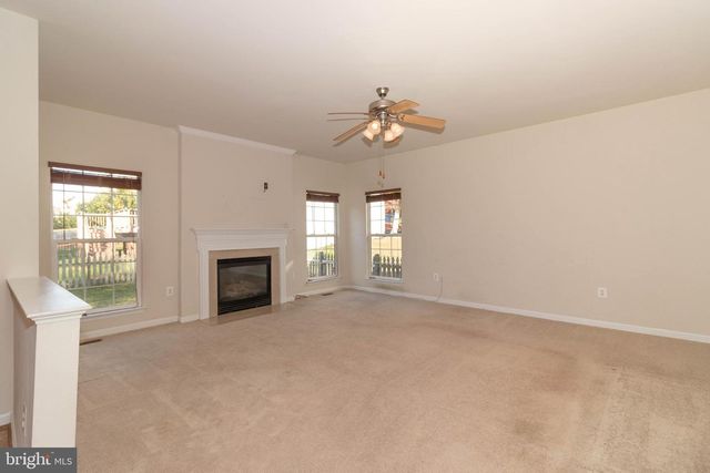6758 SUTTON OAKS WAY, Gainesville, VA 20155