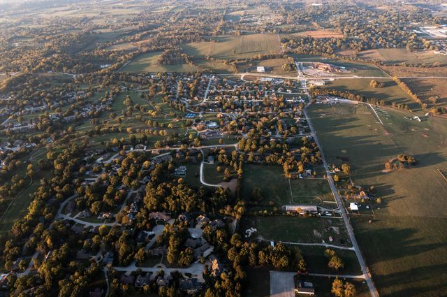 4465 N Fremont Road, Nixa, MO 65714