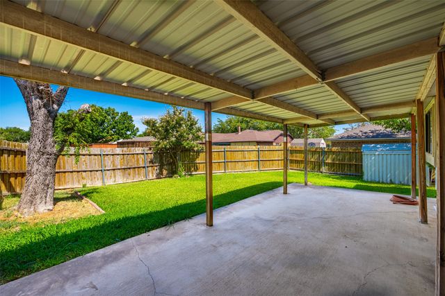 2517 Trenton Drive, Mesquite, TX 75150