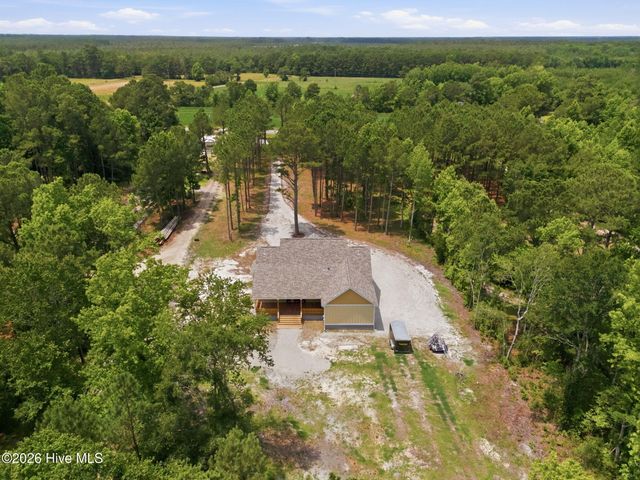 2102 Midway Road SE, Bolivia, NC 28422