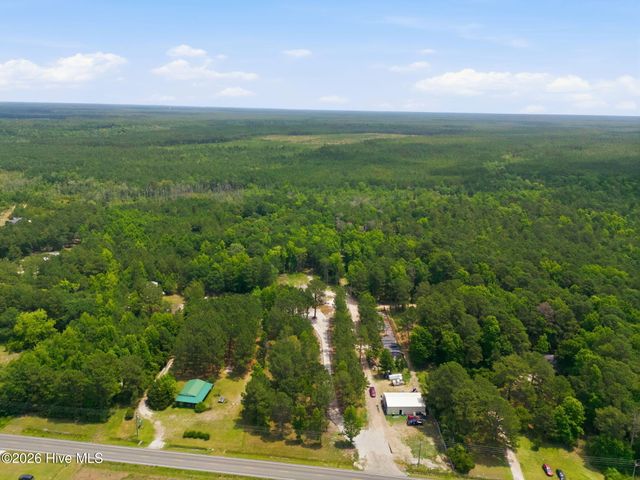 2102 Midway Road SE, Bolivia, NC 28422