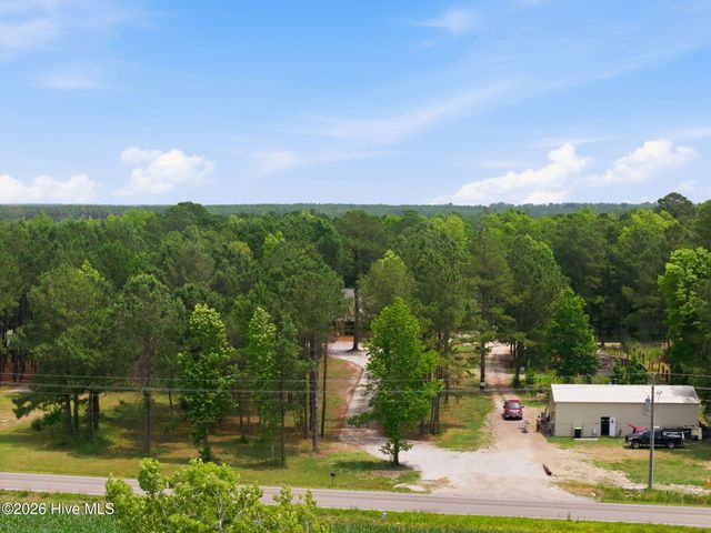 2102 Midway Road SE, Bolivia, NC 28422