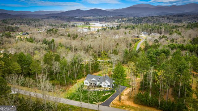 367 Highpoint Trail, Blairsville, GA 30512