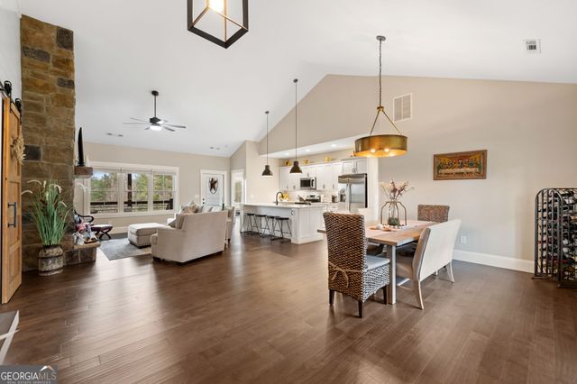 367 Highpoint Trail, Blairsville, GA 30512