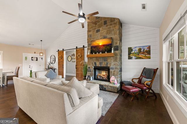 367 Highpoint Trail, Blairsville, GA 30512