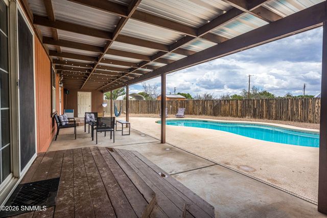 3710 Bales Road, Las Cruces, NM 88007