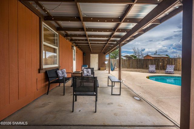 3710 Bales Road, Las Cruces, NM 88007