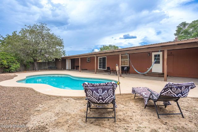 3710 Bales Road, Las Cruces, NM 88007