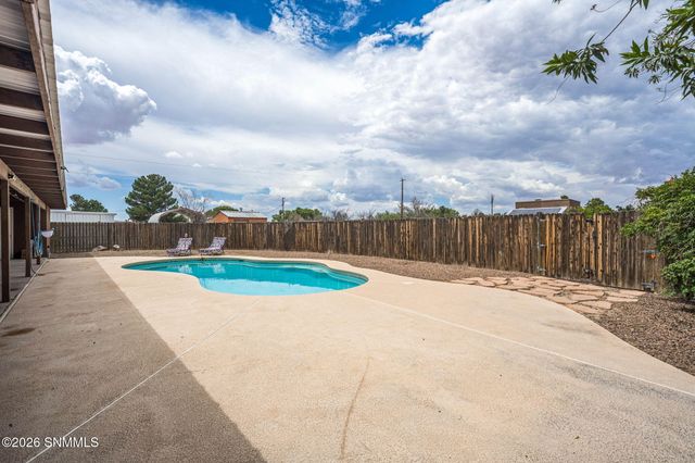 3710 Bales Road, Las Cruces, NM 88007