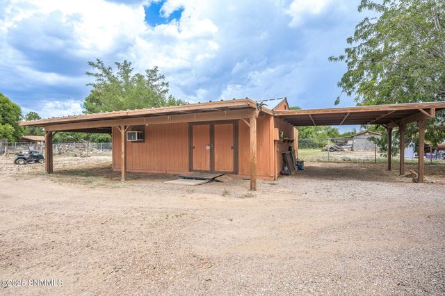 3710 Bales Road, Las Cruces, NM 88007
