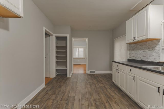 438 Franklin Road, Pontiac, MI 48341