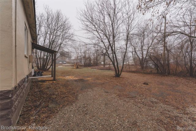 438 Franklin Road, Pontiac, MI 48341