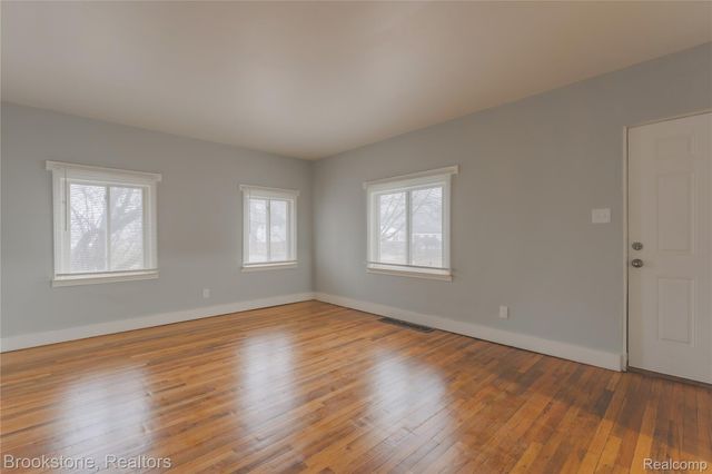 438 Franklin Road, Pontiac, MI 48341