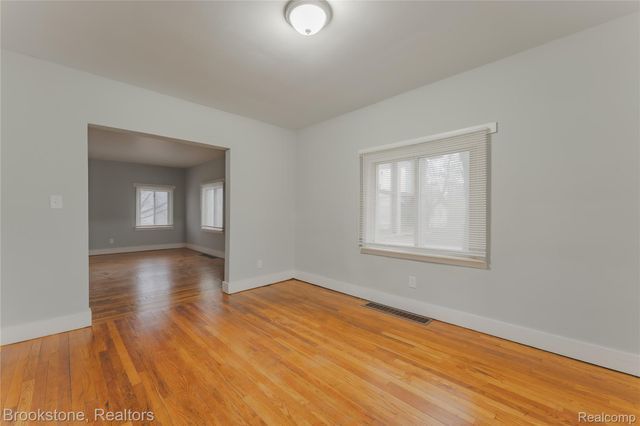 438 Franklin Road, Pontiac, MI 48341