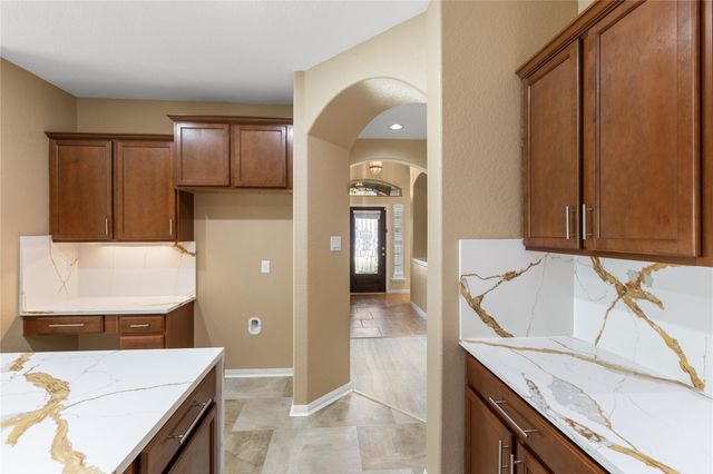 3317 Oak Dale Way, Seabrook, TX 77586