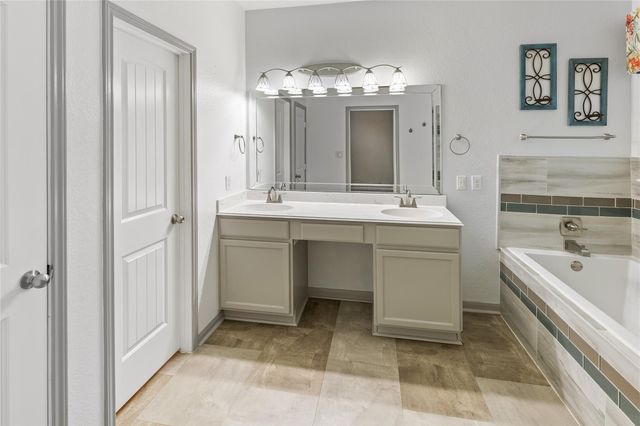 3317 Oak Dale Way, Seabrook, TX 77586