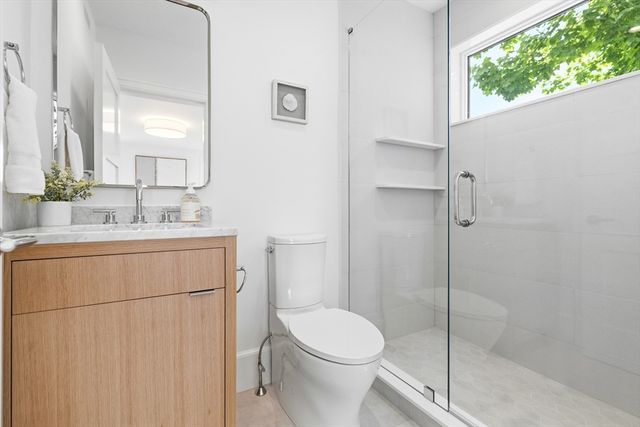 11 Hubbard Avenue, Cambridge, MA 02140