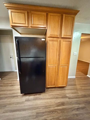 1227 N Baltimore Ave., Derby, KS 67037