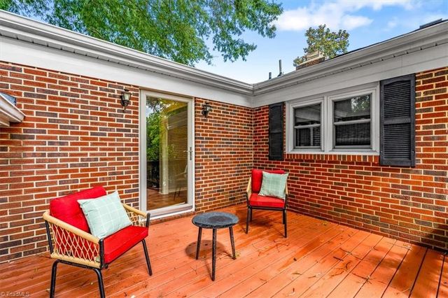 618 W Cornwallis Drive, Greensboro, NC 27408