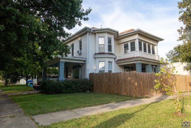 602 Cottonwood ST, Emporia, KS 66801