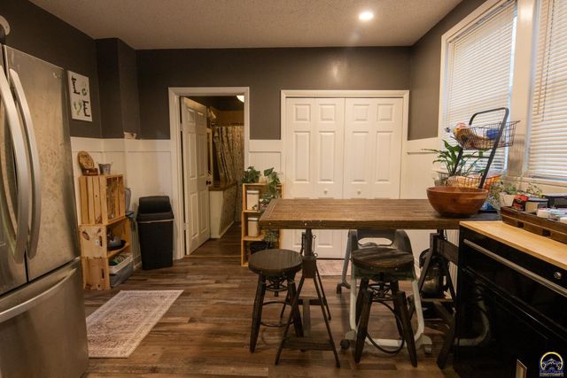 602 Cottonwood ST, Emporia, KS 66801