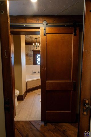 602 Cottonwood ST, Emporia, KS 66801