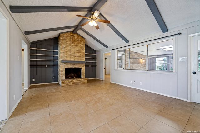 313 SAGECREST DR, Hollywood Pa, TX 78232