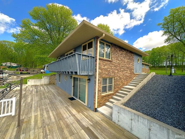 10502 N Corley Drive, Monticello, IN 47960