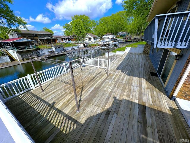 10502 N Corley Drive, Monticello, IN 47960