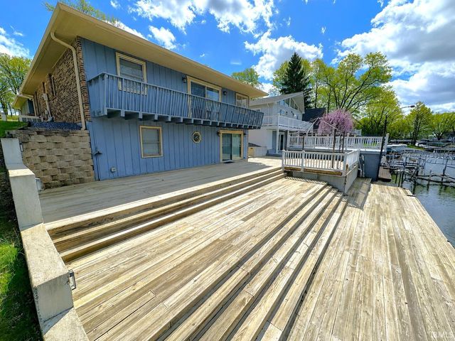 10502 N Corley Drive, Monticello, IN 47960
