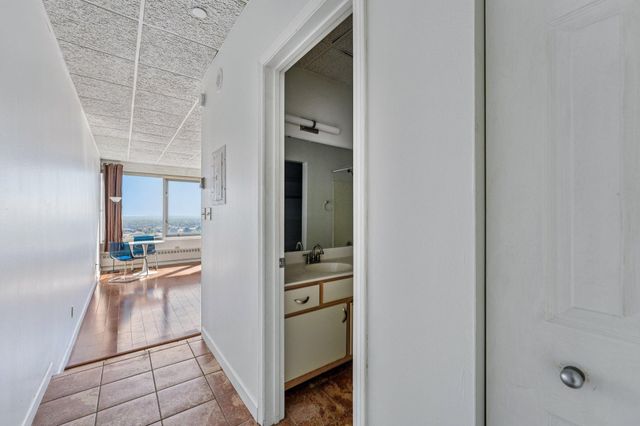 431 S 7th Street 2610, Minneapolis, MN 55415