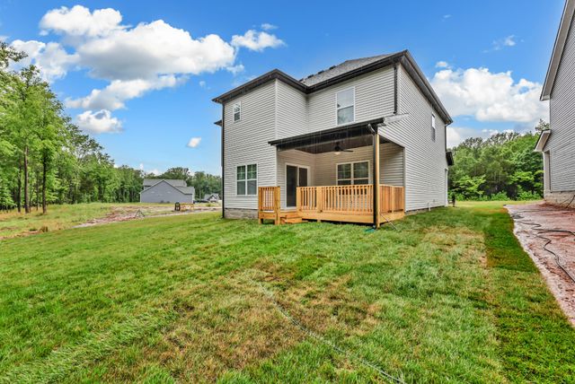 130 Monaghan Dr, Clarksville, TN 37042