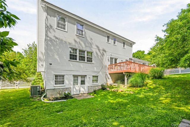 2 Sloane Court, Stony Point, NY 10980