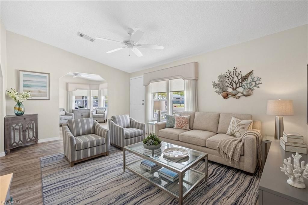 10390 Wales LOOP, BONITA SPRINGS, FL 34135 — photo 4