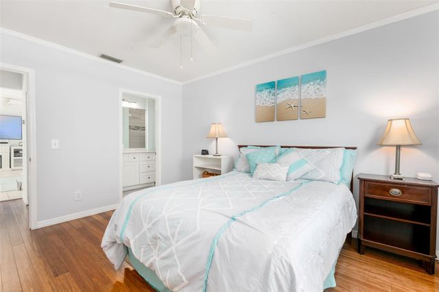 110 SUNSET DRIVE S, St Petersburg, FL 33707