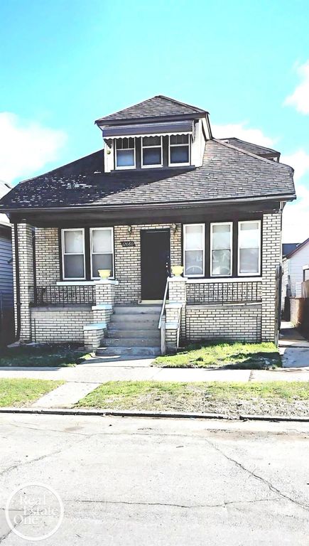 12080 St Aubin Street, Hamtramck, MI 48212