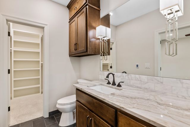 1721 E Beaumont St, Park City, KS 67219