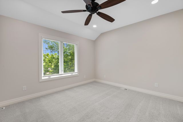 1721 E Beaumont St, Park City, KS 67219