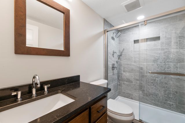 1721 E Beaumont St, Park City, KS 67219