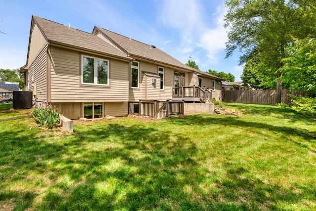 1721 E Beaumont St, Park City, KS 67219