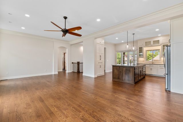 1721 E Beaumont St, Park City, KS 67219