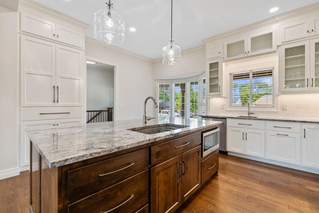 1721 E Beaumont St, Park City, KS 67219